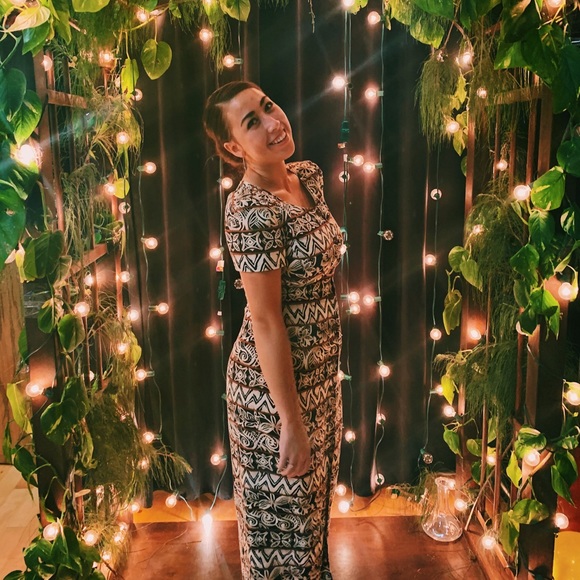 Meet your Posher, Tess - Picture 1 of 1